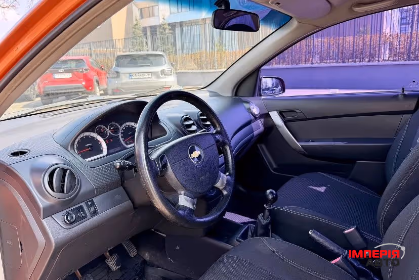 Chevrolet Aveo - фото 13