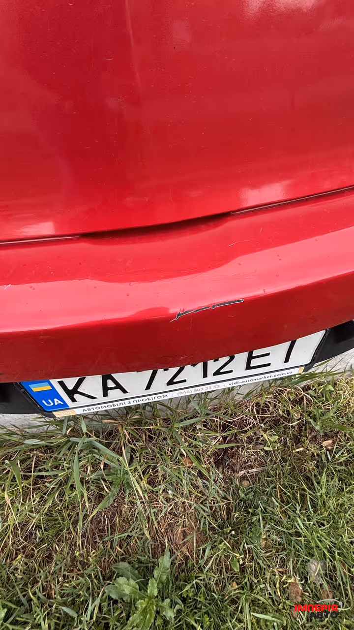Mazda 3 - фото 7