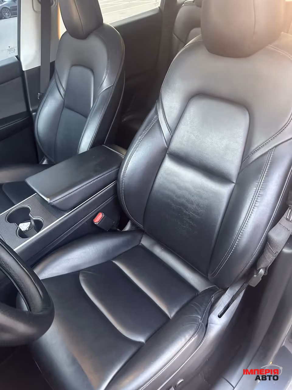 Tesla Model Y - фото 17