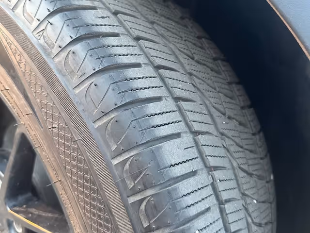 Tesla Model Y - фото 4
