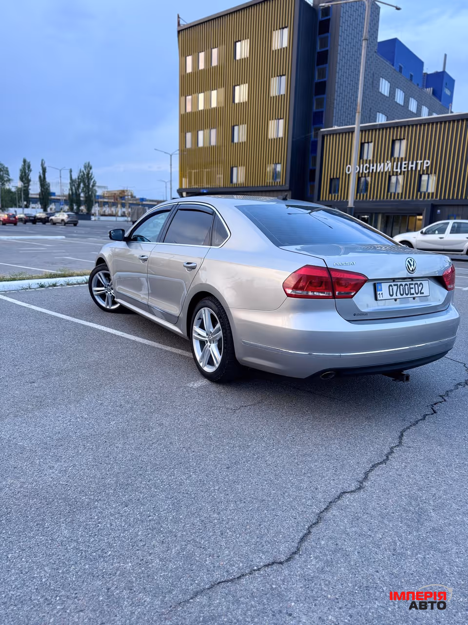 Volkswagen Passat - фото 8