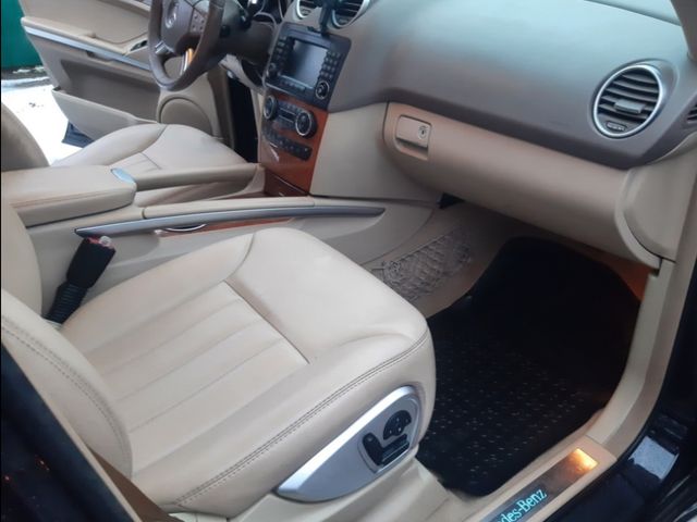 Mercedes-Benz M-Класс - фото 4