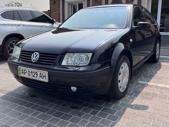 Volkswagen Bora - фото 1