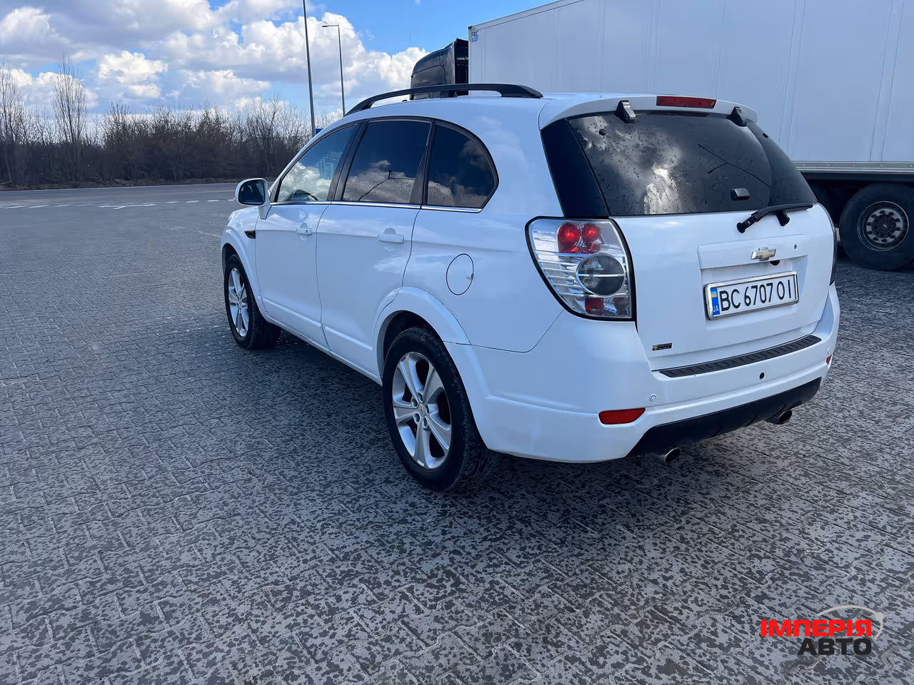 Chevrolet Captiva - фото 3