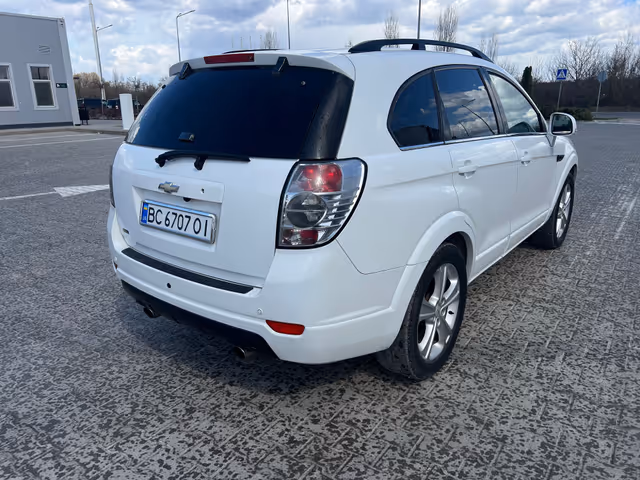 Chevrolet Captiva - фото 4