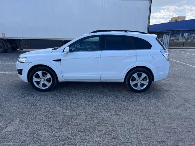 Chevrolet Captiva - фото 2