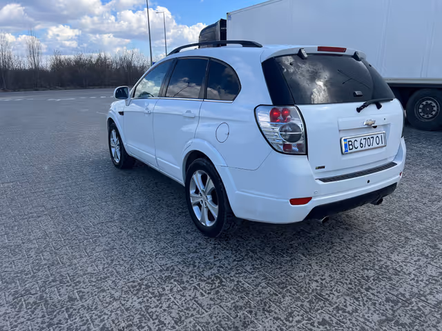 Chevrolet Captiva - фото 3