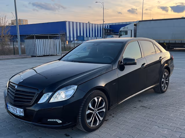 Mercedes-Benz E-Класс - фото 1