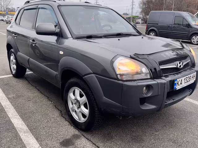 Hyundai Tucson - фото 2