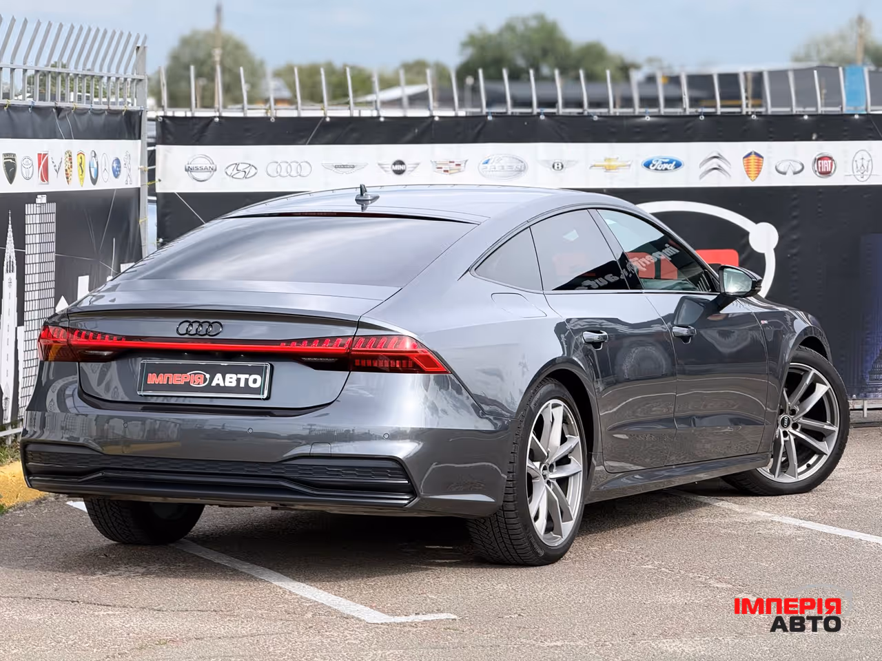 Audi A7 - фото 34