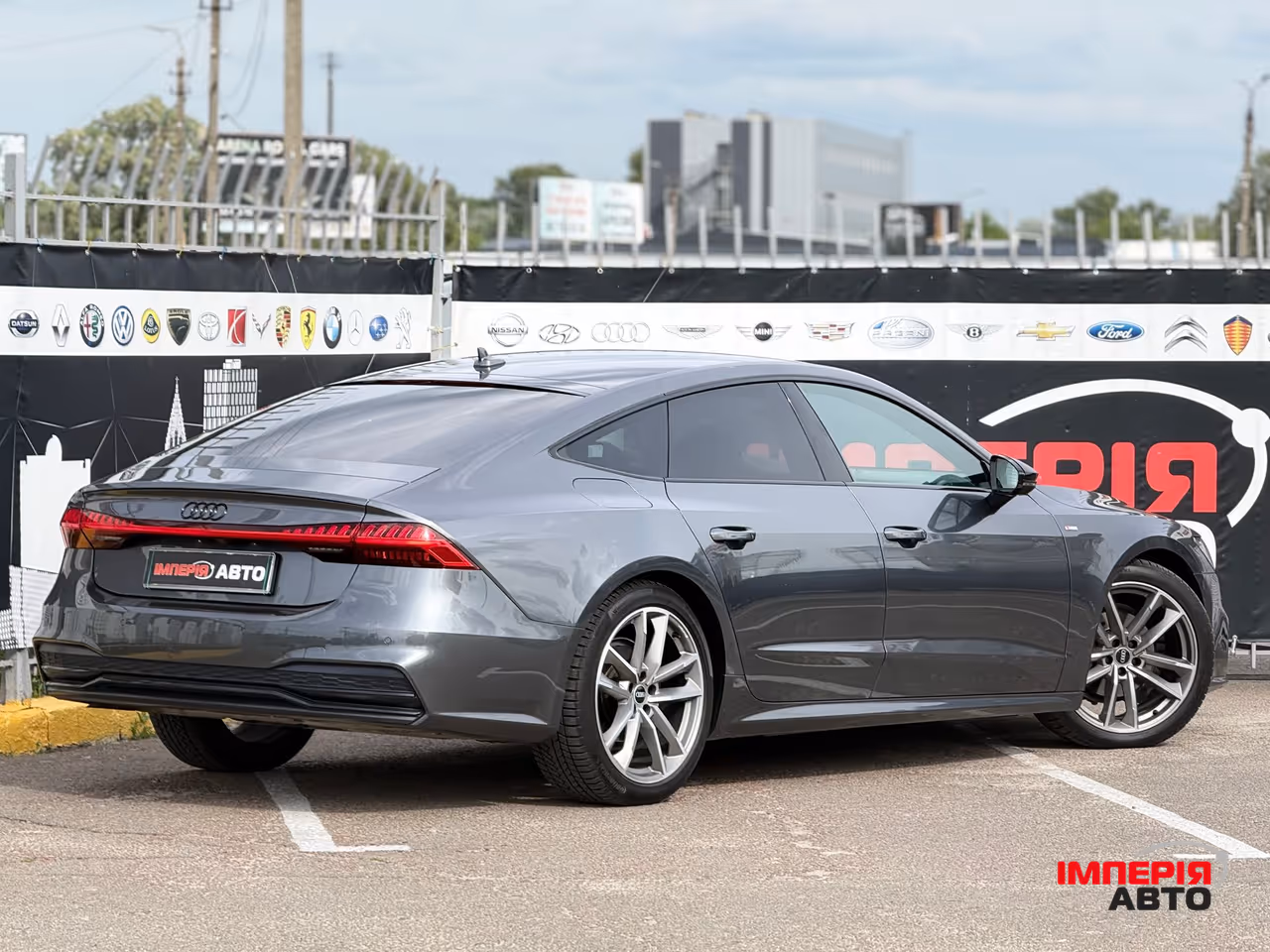 Audi A7 - фото 35