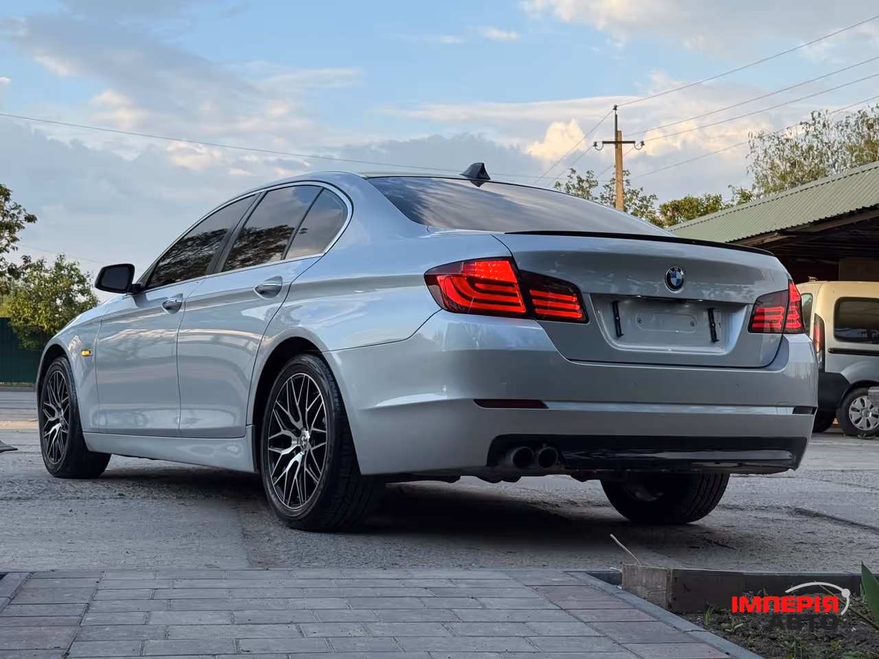 BMW 5 серії - фото 12