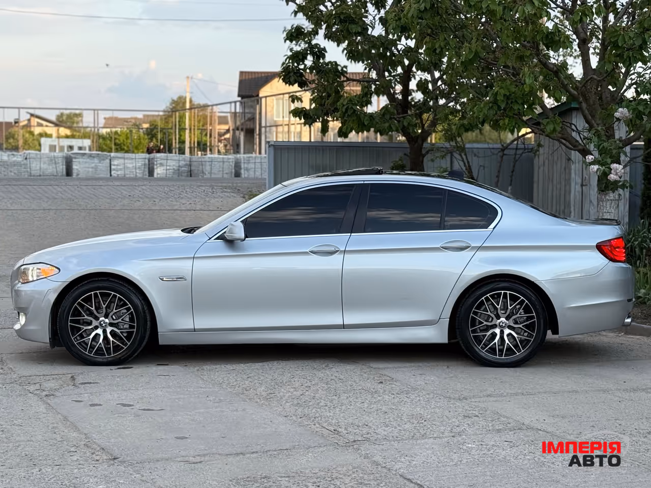 BMW 5 серії - фото 15