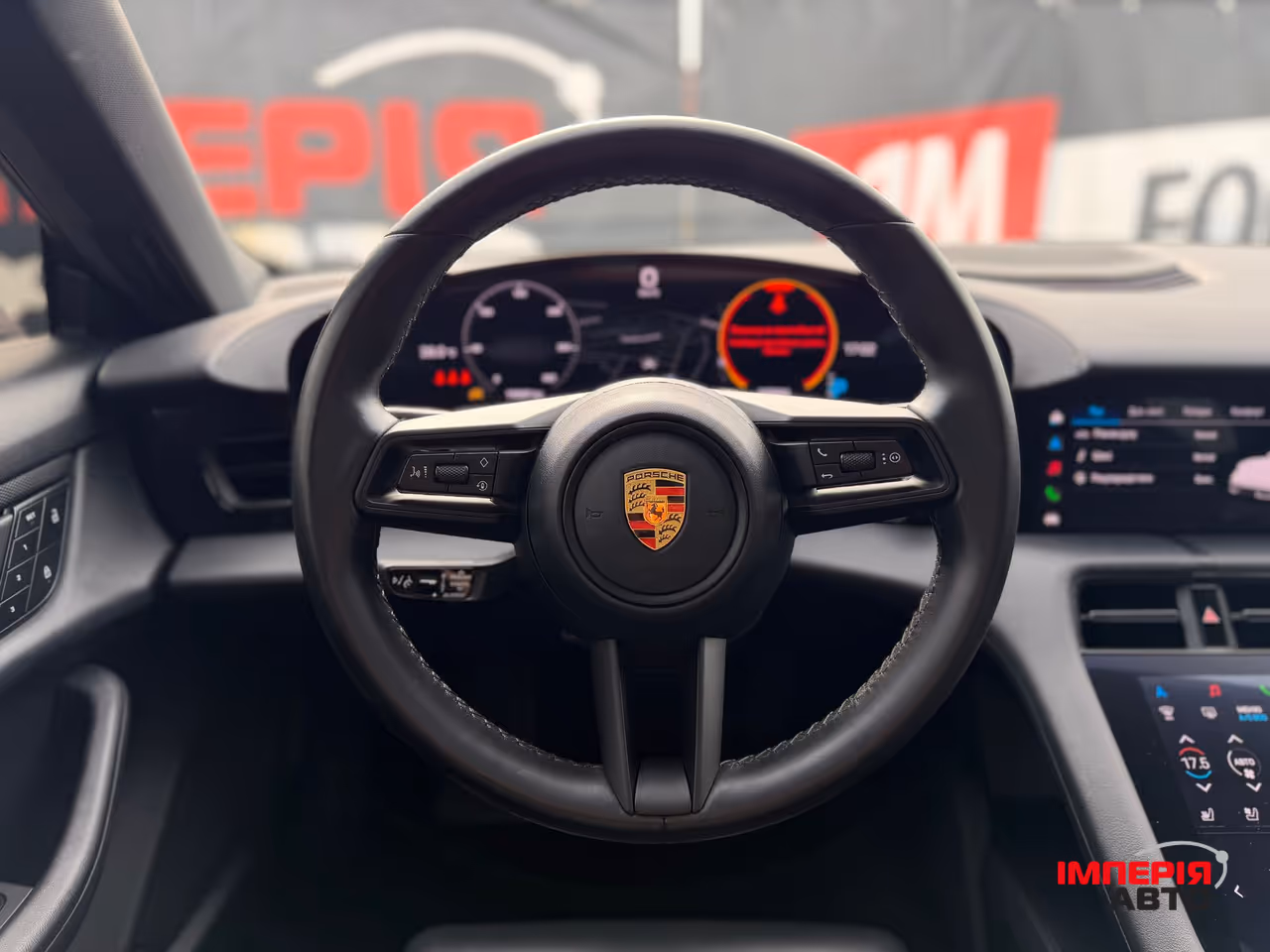 Porsche Taycan - фото 14