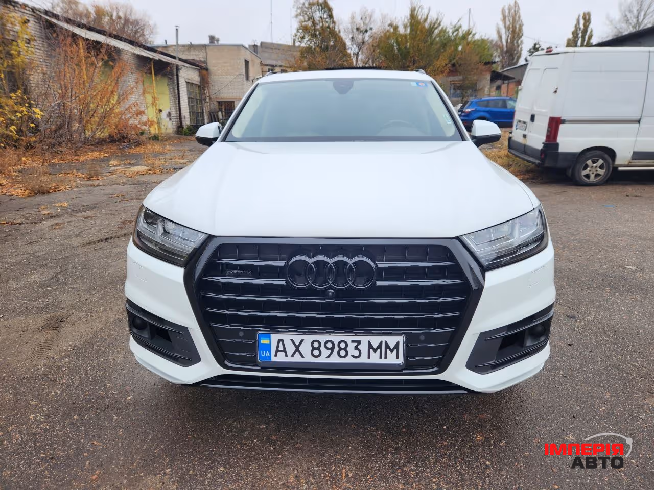 Audi Q7 - фото 1