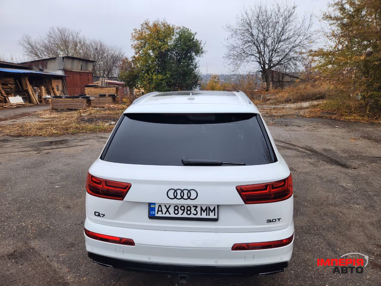 Audi Q7 - фото 46