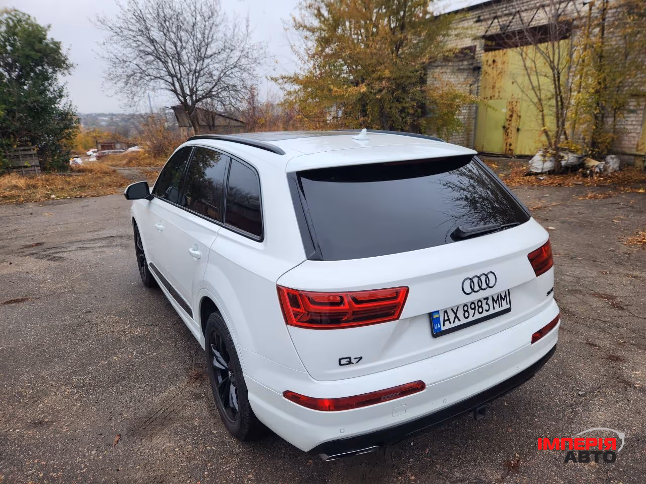 Audi Q7 - фото 43