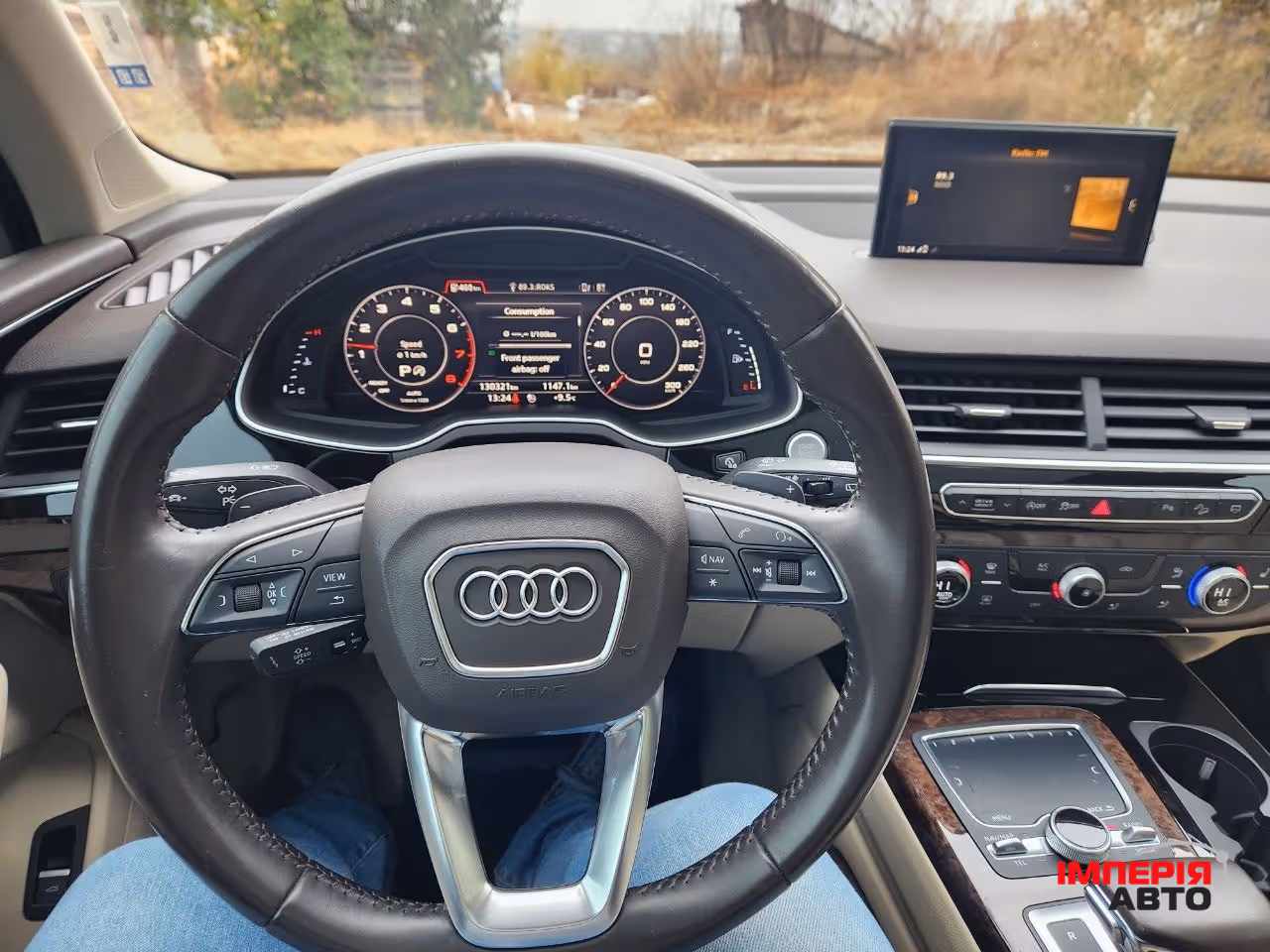 Audi Q7 - фото 25