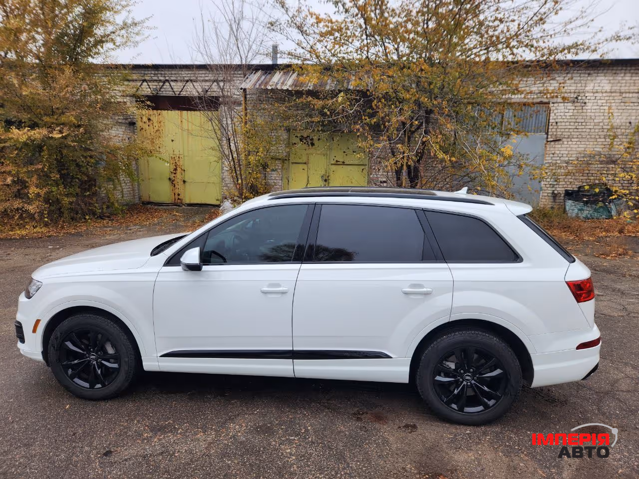 Audi Q7 - фото 4