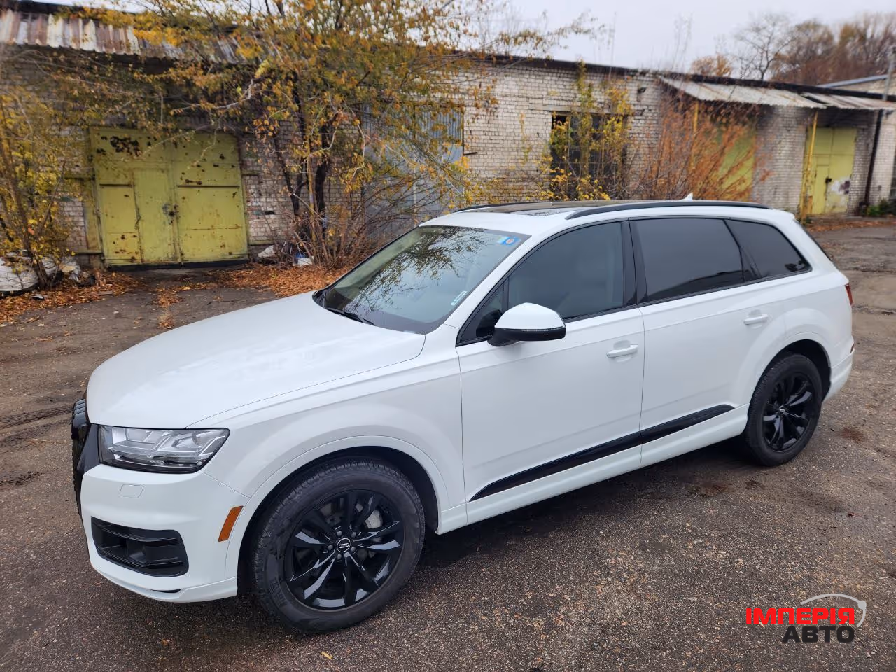 Audi Q7 - фото 6
