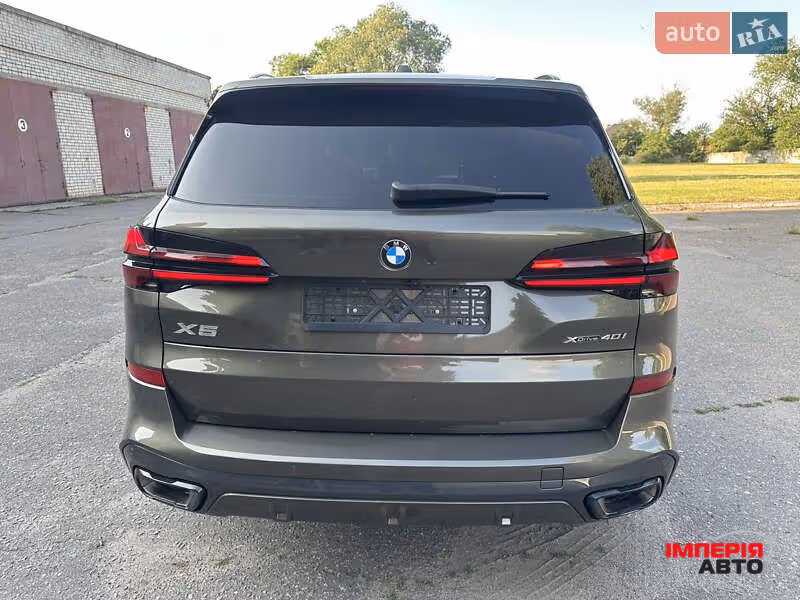 BMW X5 - фото 6