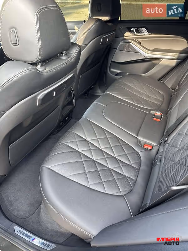 BMW X5 - фото 12