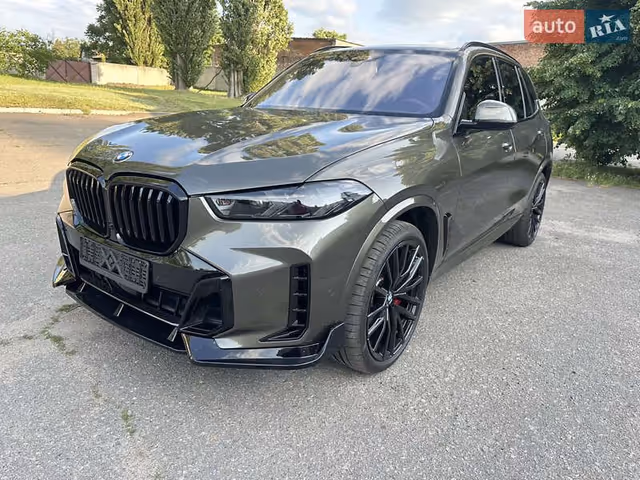 BMW X5 - фото 1