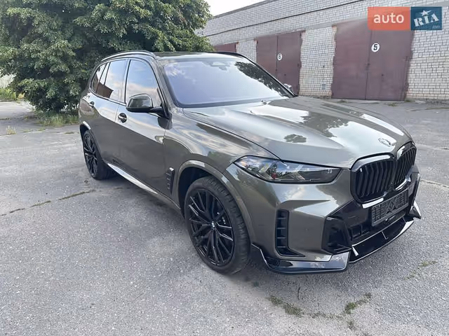 BMW X5 - фото 2