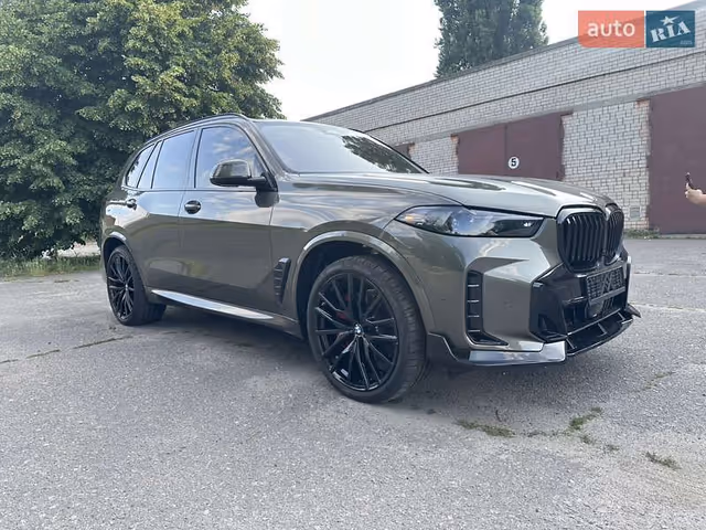 BMW X5 - фото 3