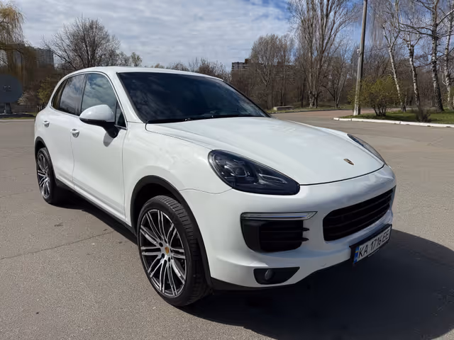 Porsche Cayenne - фото 2