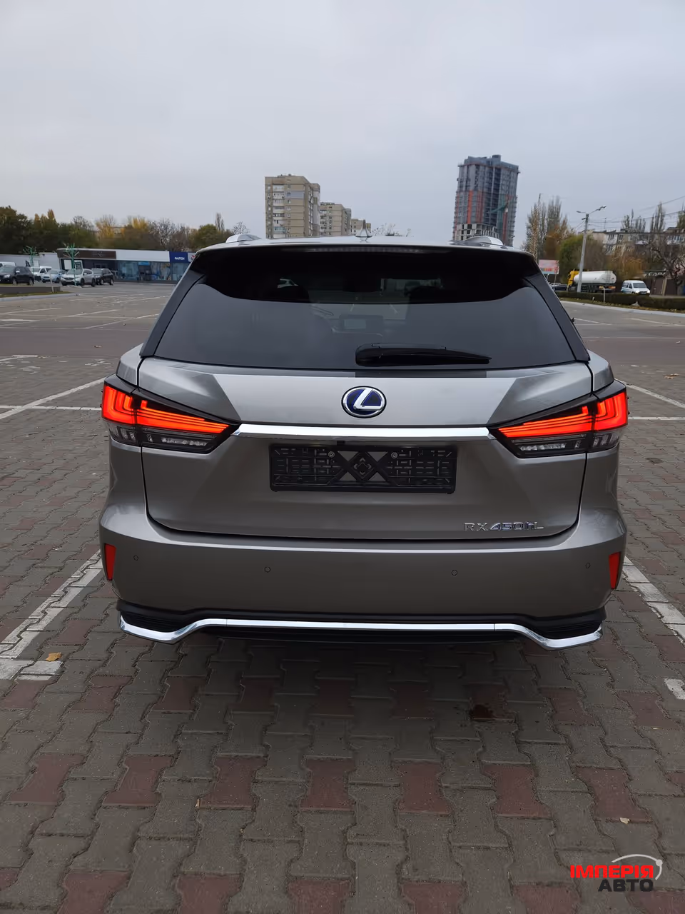 Lexus RX - фото 14