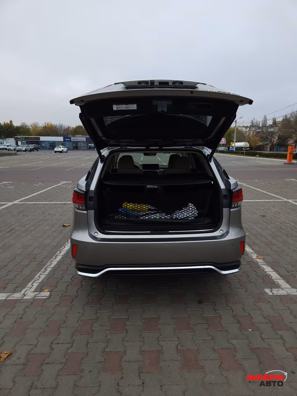 Lexus RX - фото 9