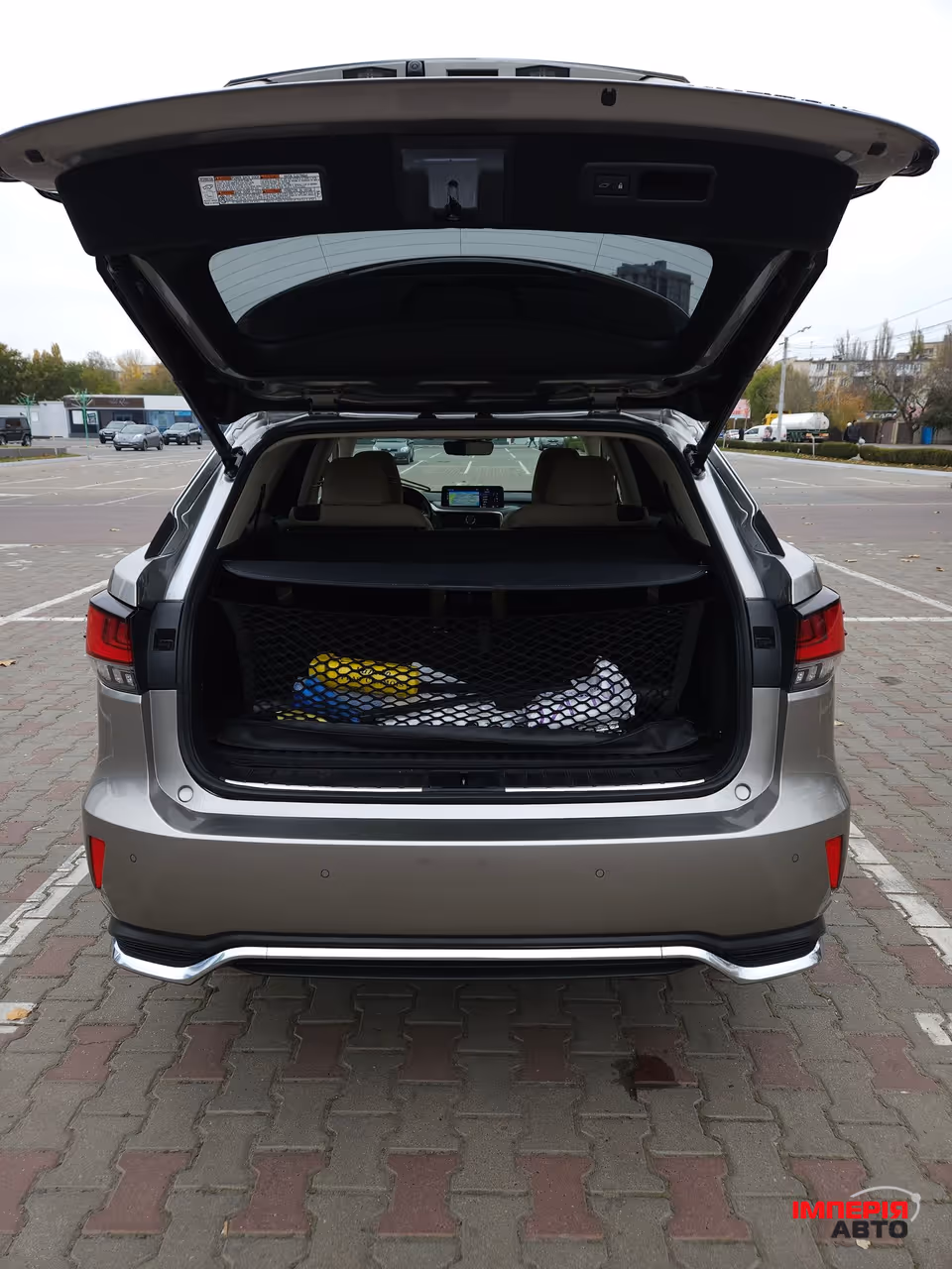 Lexus RX - фото 22