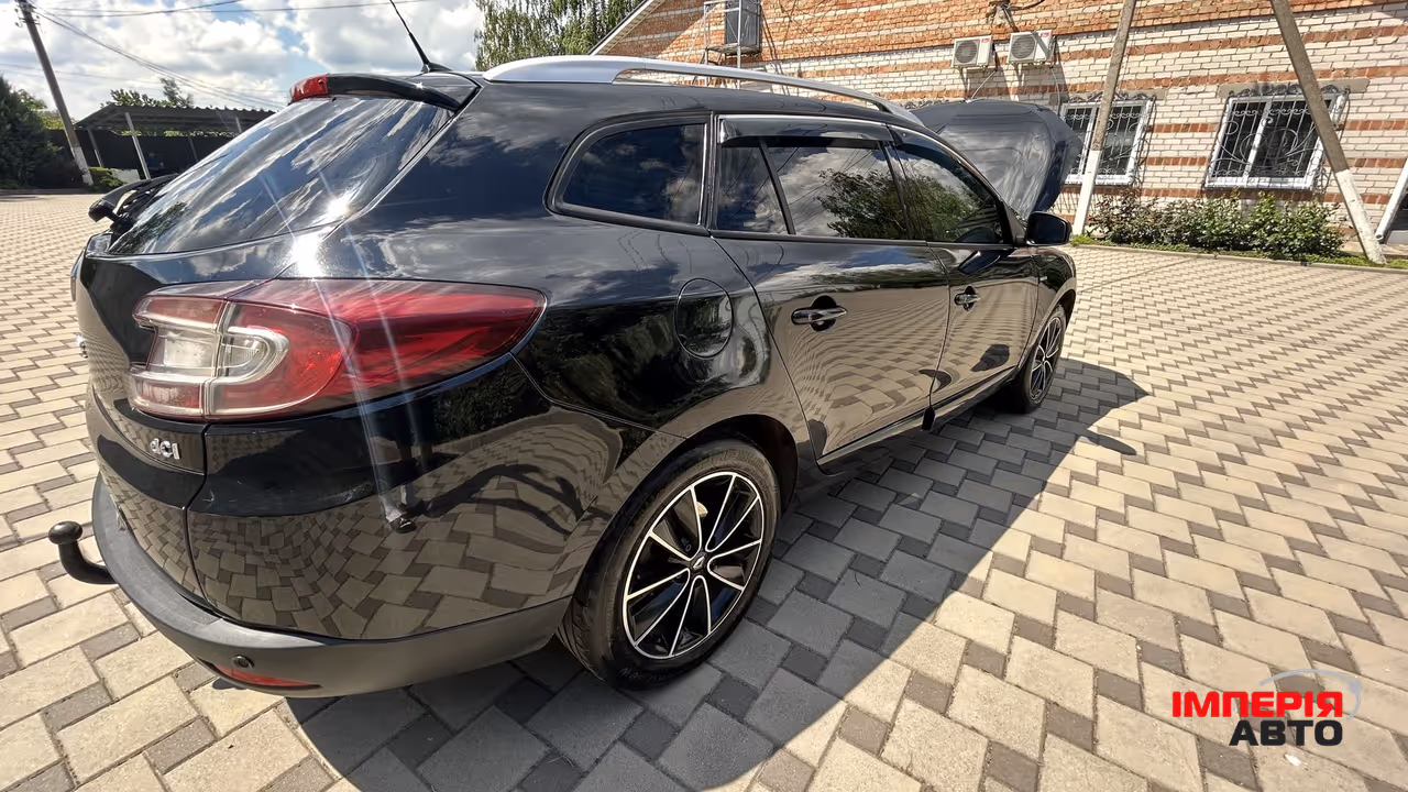 Renault Megane - фото 4