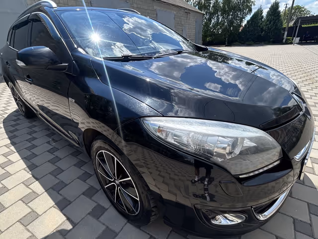 Renault Megane - фото 5