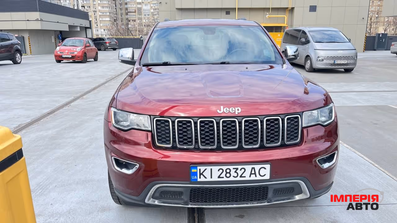 Jeep Grand Cherokee - фото 8