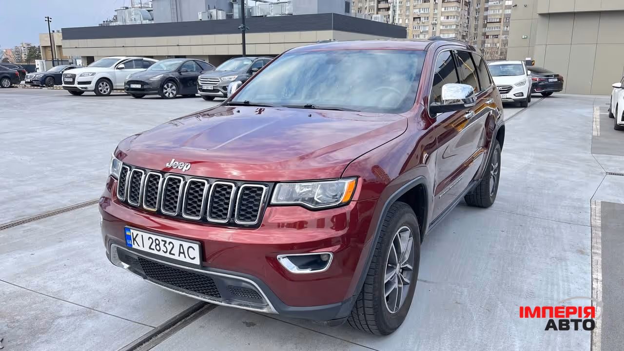 Jeep Grand Cherokee - фото 1