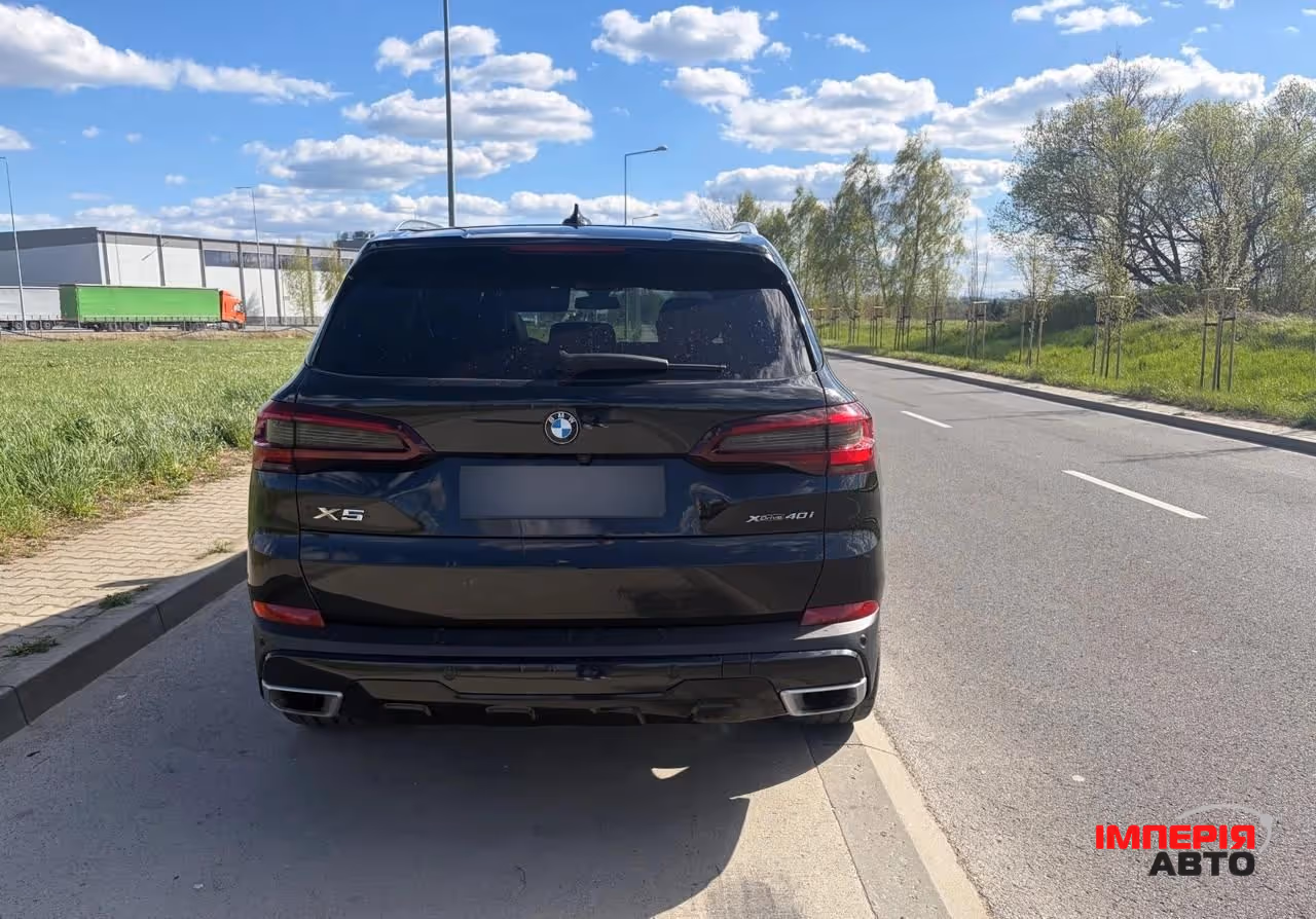BMW X5 - фото 5