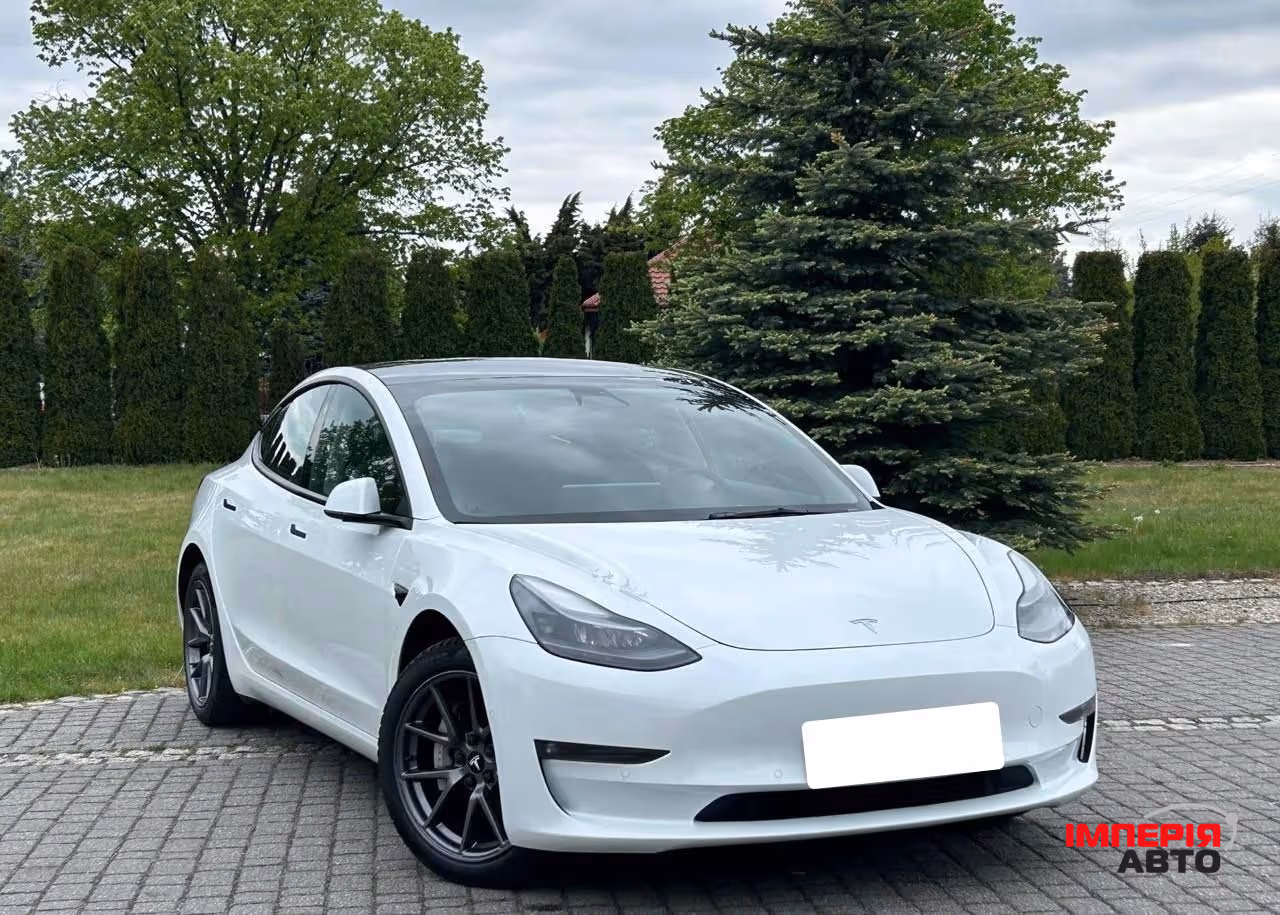 Tesla Model 3 - фото 4