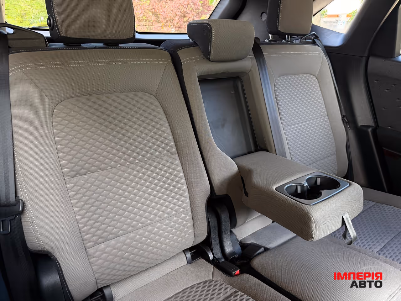 Ford Escape - фото 14