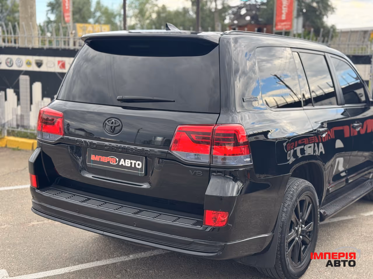 Toyota Land Cruiser - фото 9