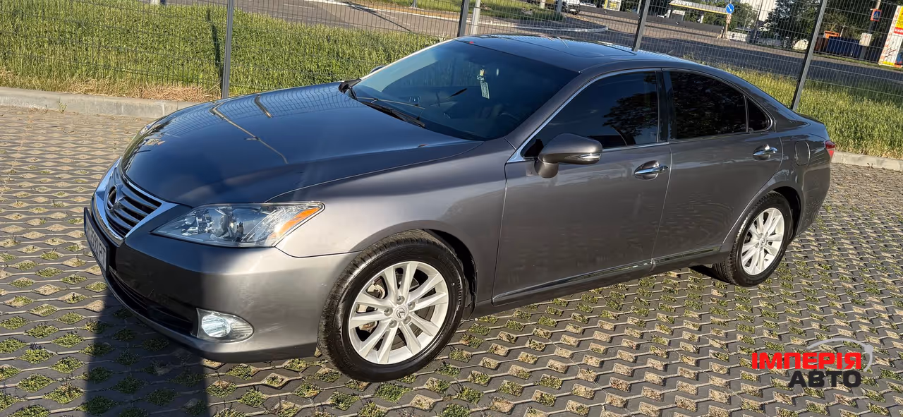 Lexus ES - фото 3
