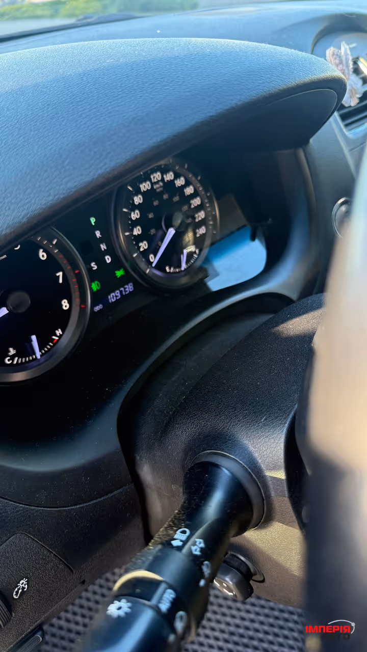 Lexus ES - фото 8