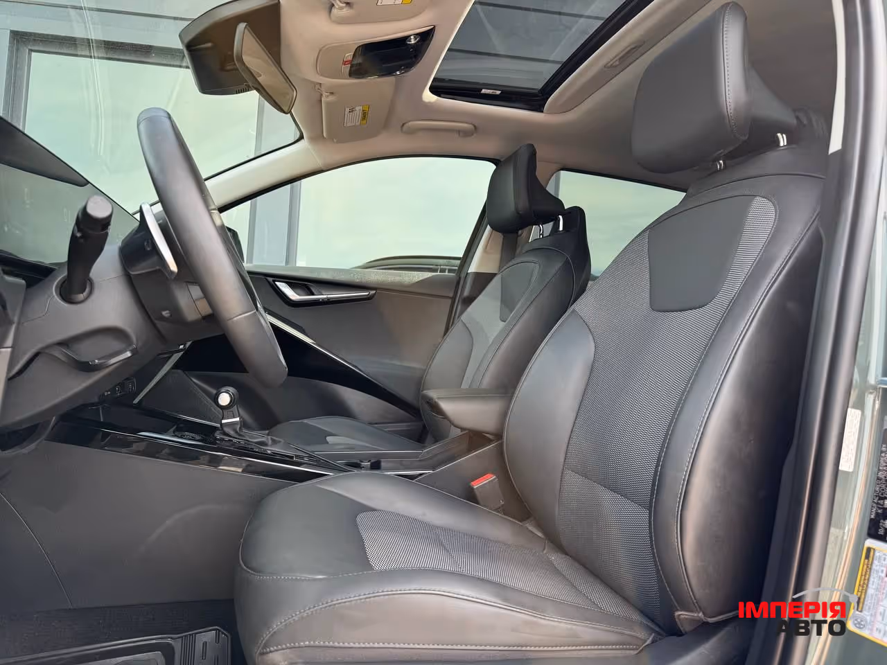 Kia Niro - фото 29