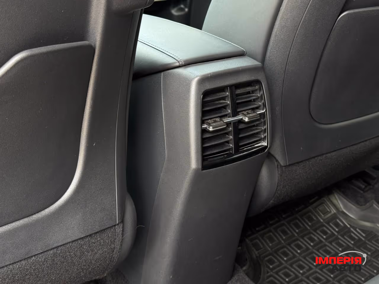 Kia Niro - фото 50