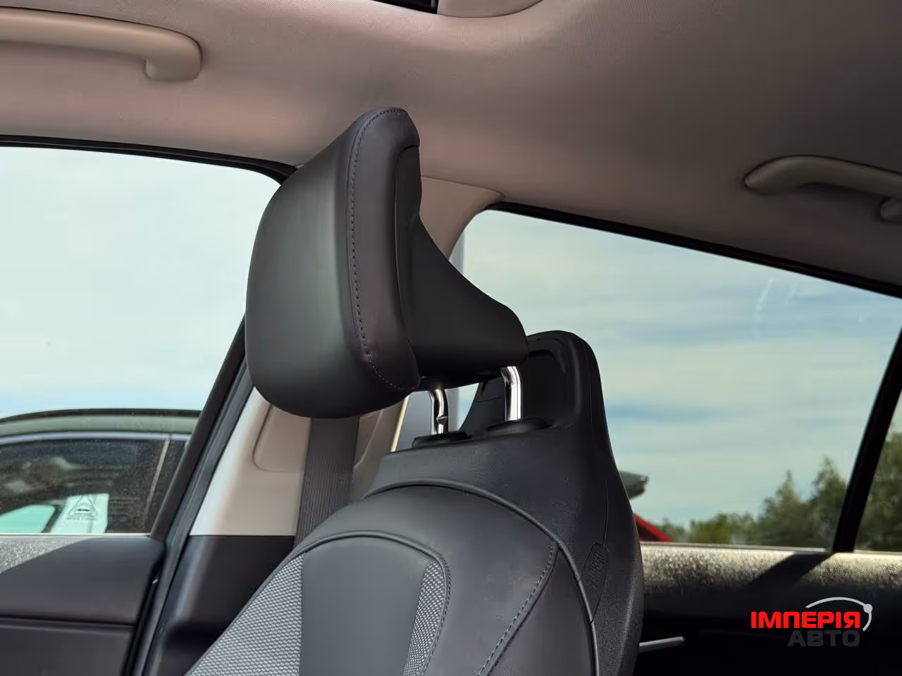 Kia Niro - фото 31
