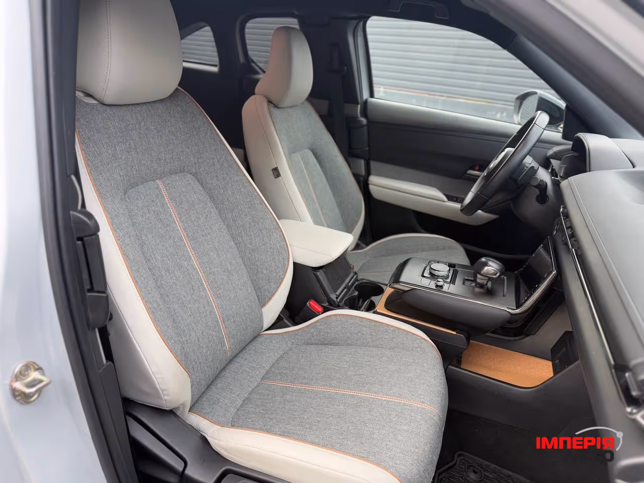 Mazda MX-30 - фото 7