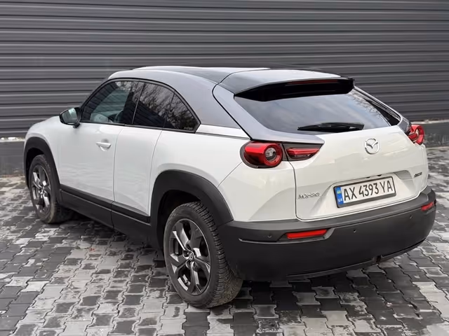 Mazda MX-30 - фото 2