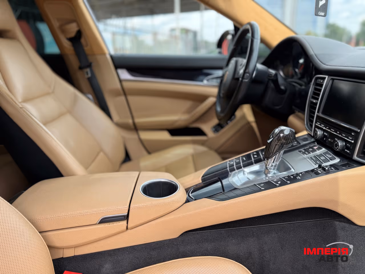 Porsche Panamera - фото 8