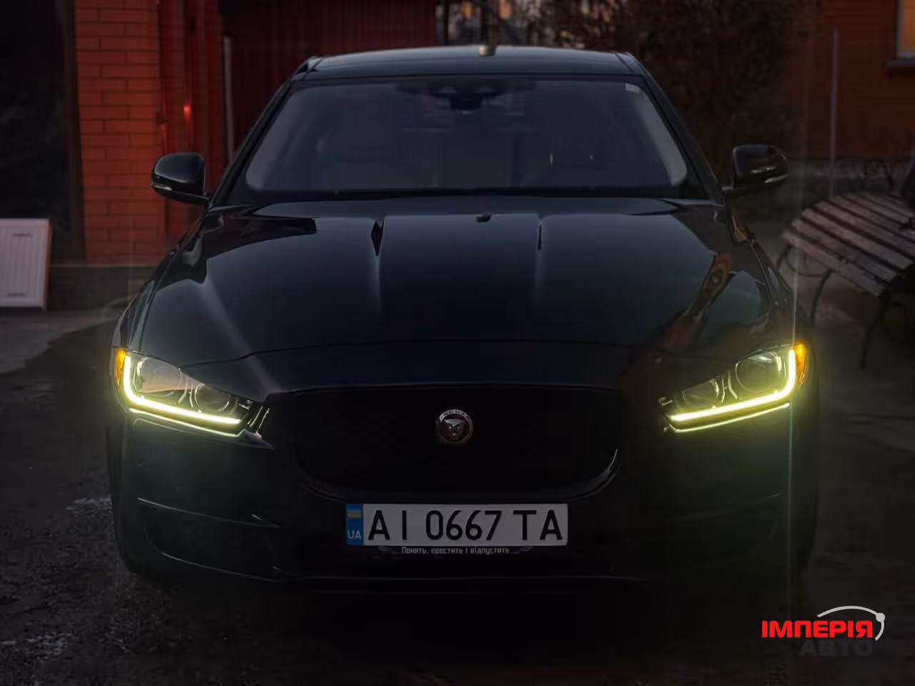 Jaguar XE - фото 71